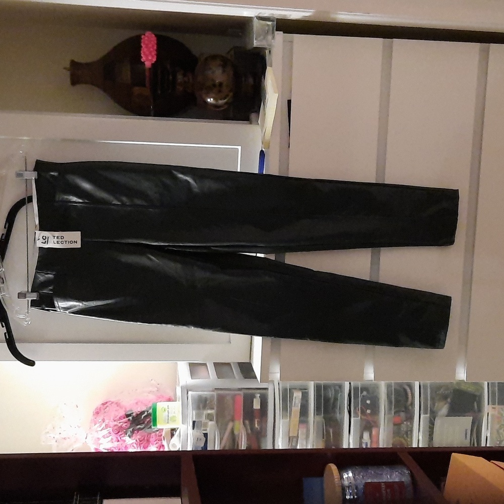 NWT SEXY BLACK faux leather pants LARGE ATHLEASURE